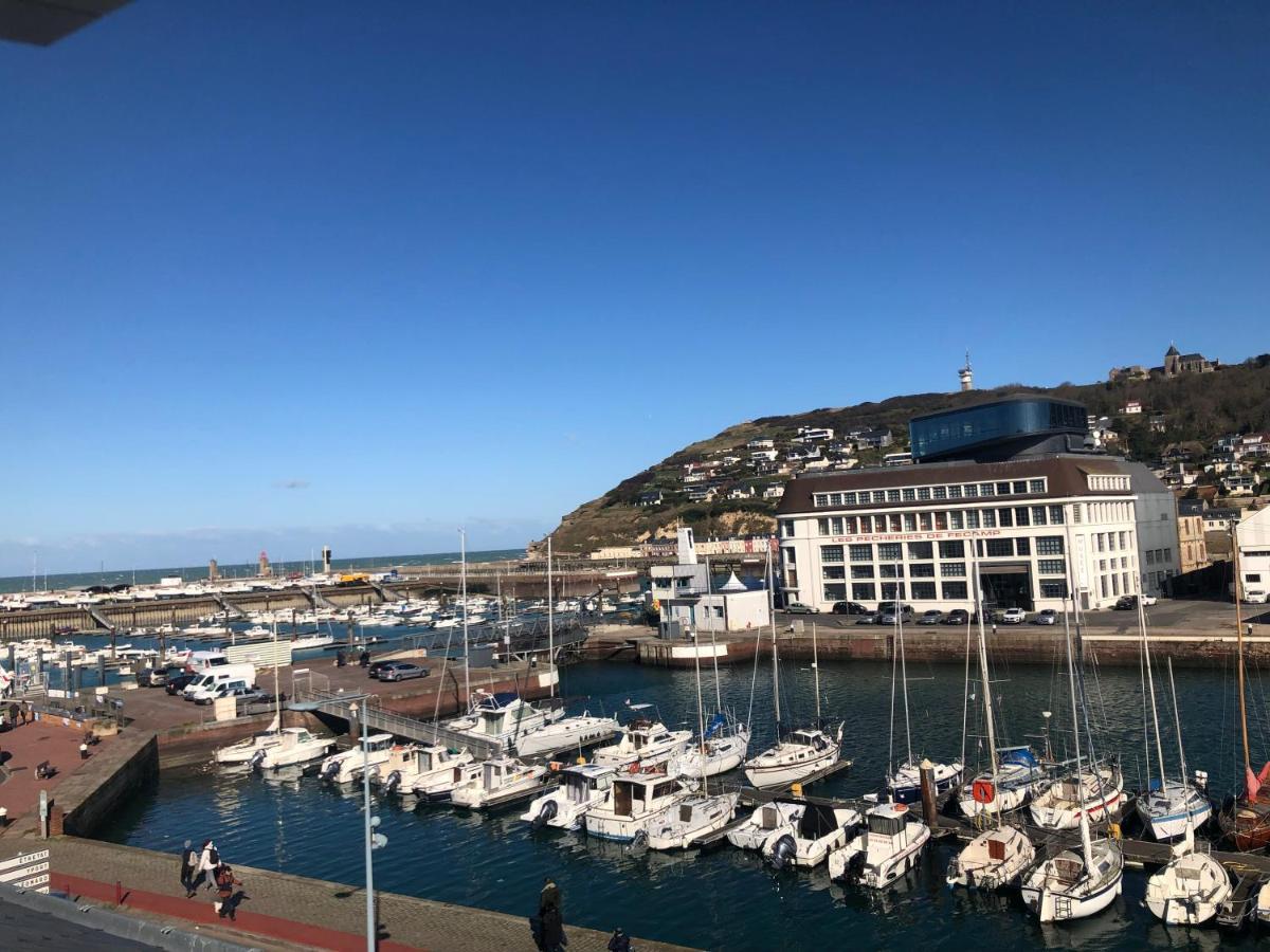 Captain Yoo - Regate- Sentir Les Embruns Vue/Port Fécamp Eksteriør billede